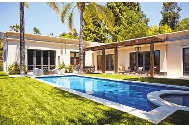 Click here to enlarge image